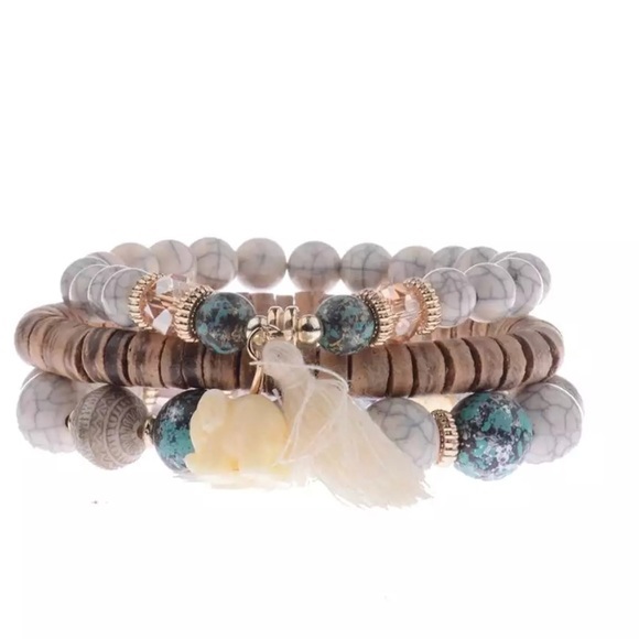 SALE ❗️ Set Wooden Bracelet - Picture 2 of 3